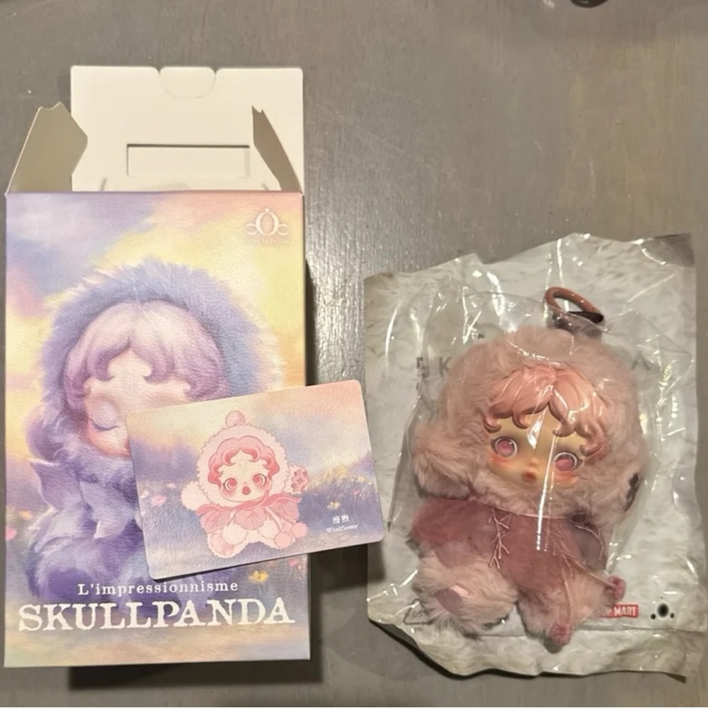 POP MART SkullPanda  L’impressionnisme Windflower Plush Pendant